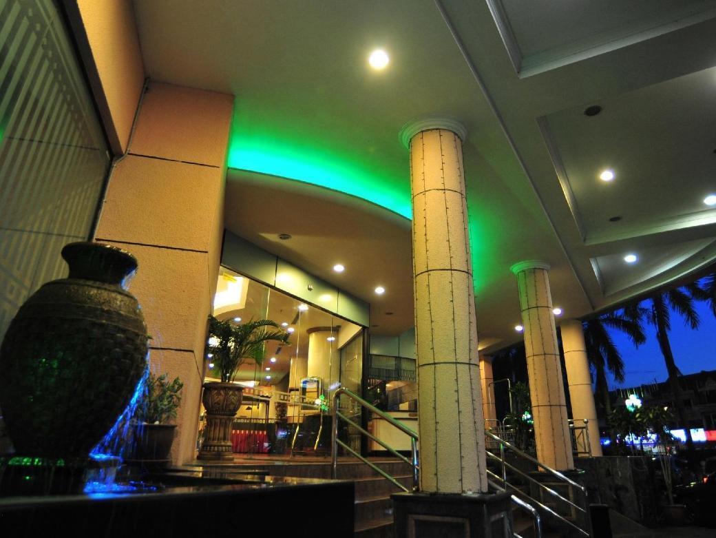 Emerald Puteri Hotel Sungai Petani Exterior foto